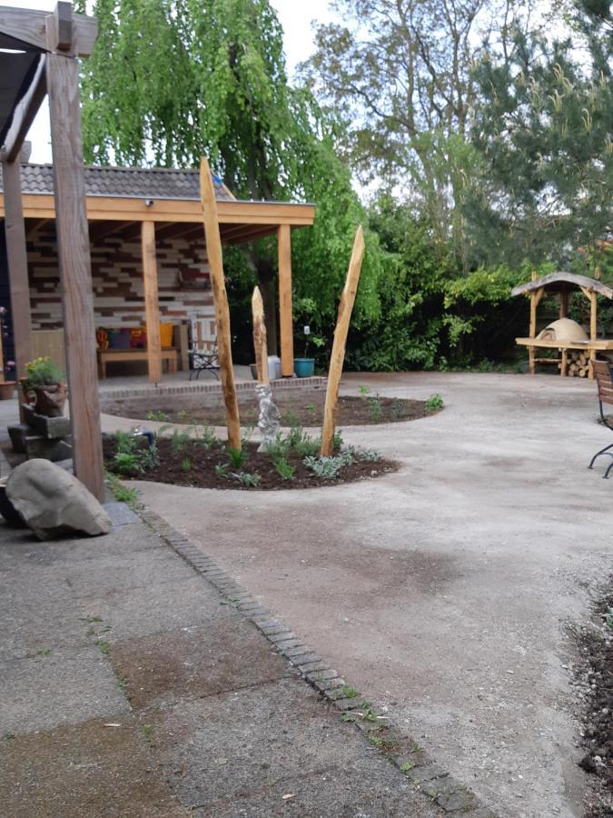B&B Perron 22 Vierlingsbeek Dış mekan fotoğraf